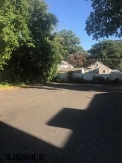 712 E Wood St, Vineland, NJ 08360